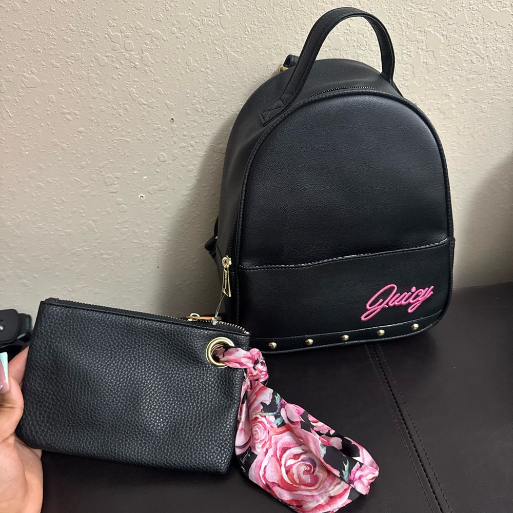Juicy Couture Women's purse backpack
